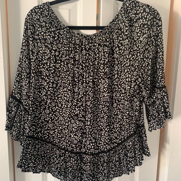 Floral blouse - Picture 2 of 2